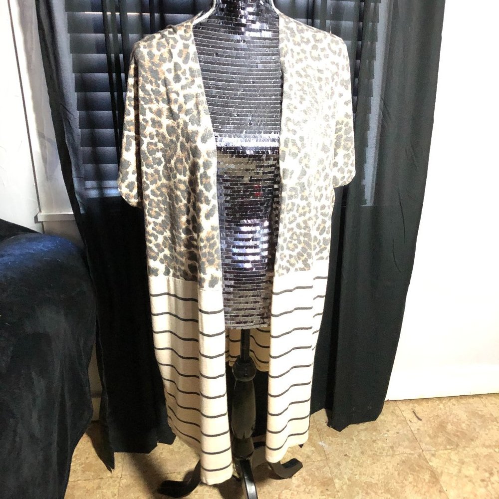 Red Wagon M Short Sleeve Cheetah/Striped Cardigan